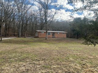 2013 Mines Rd, Pulaski, TN 38478