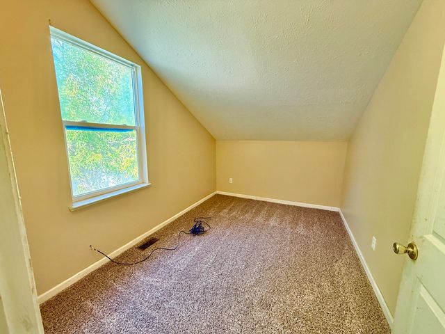 821 Trimble Avenue, Kalamazoo, MI 49048
