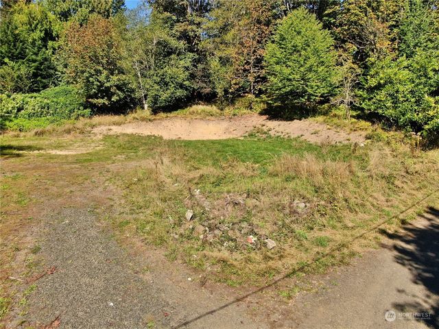 1129 Wildwood Avenue, Raymond, WA 98577