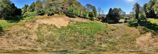 1129 Wildwood Avenue, Raymond, WA 98577