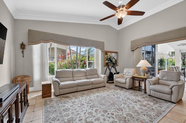 5398 Landon Circle, Boynton Beach, FL 33437