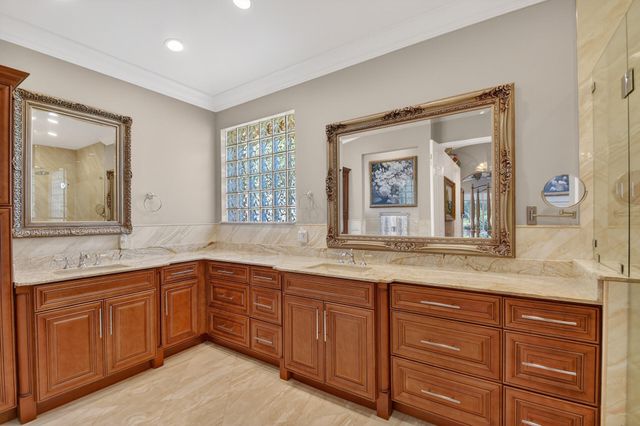 5398 Landon Circle, Boynton Beach, FL 33437