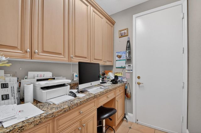 5398 Landon Circle, Boynton Beach, FL 33437