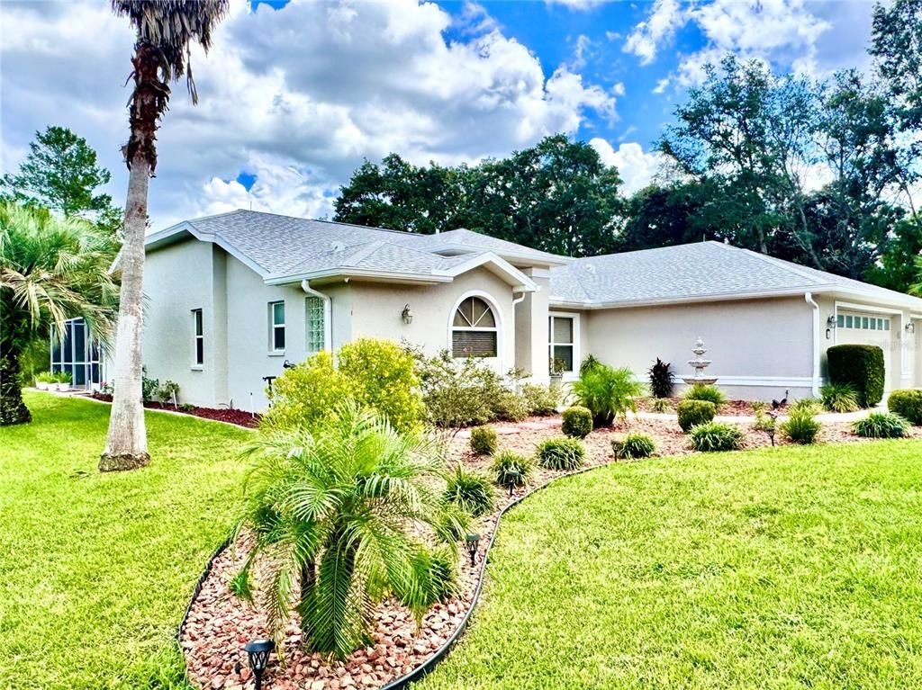 Image 2 of property listing at 10 EUPHORBIA COURT, Homosassa, FL 34446