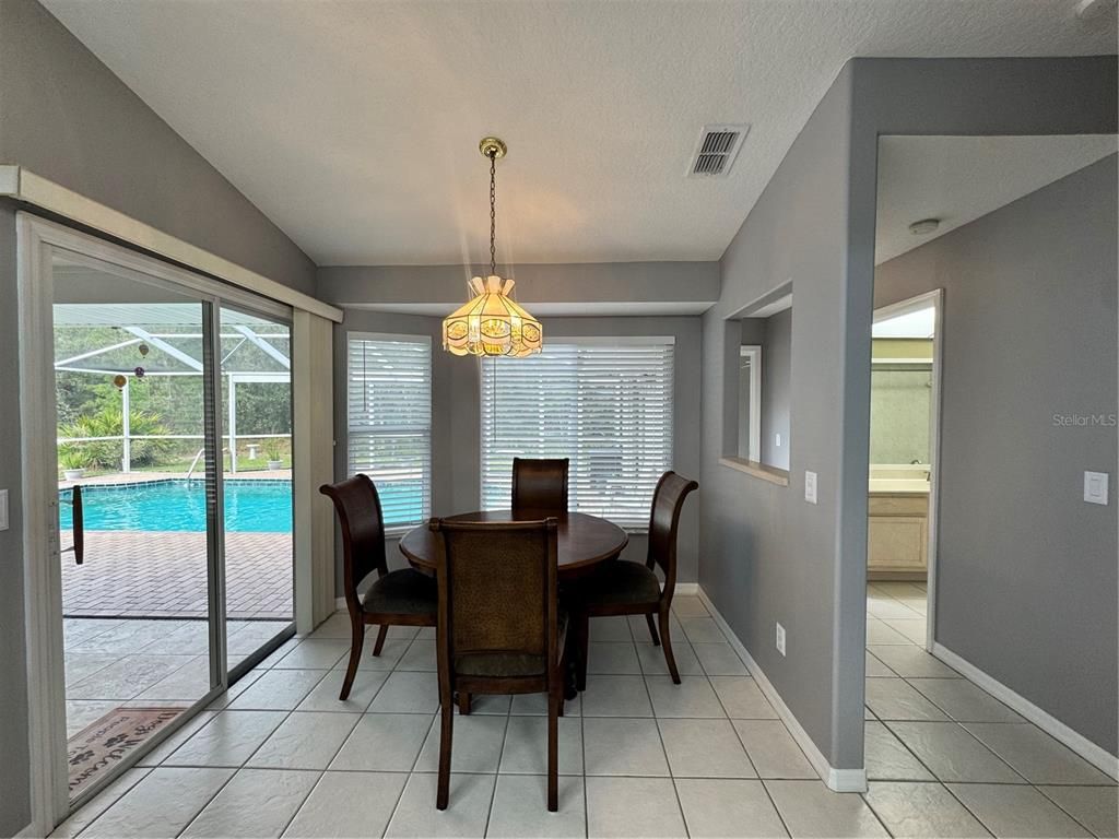 Image 25 of property listing at 10 EUPHORBIA COURT, Homosassa, FL 34446