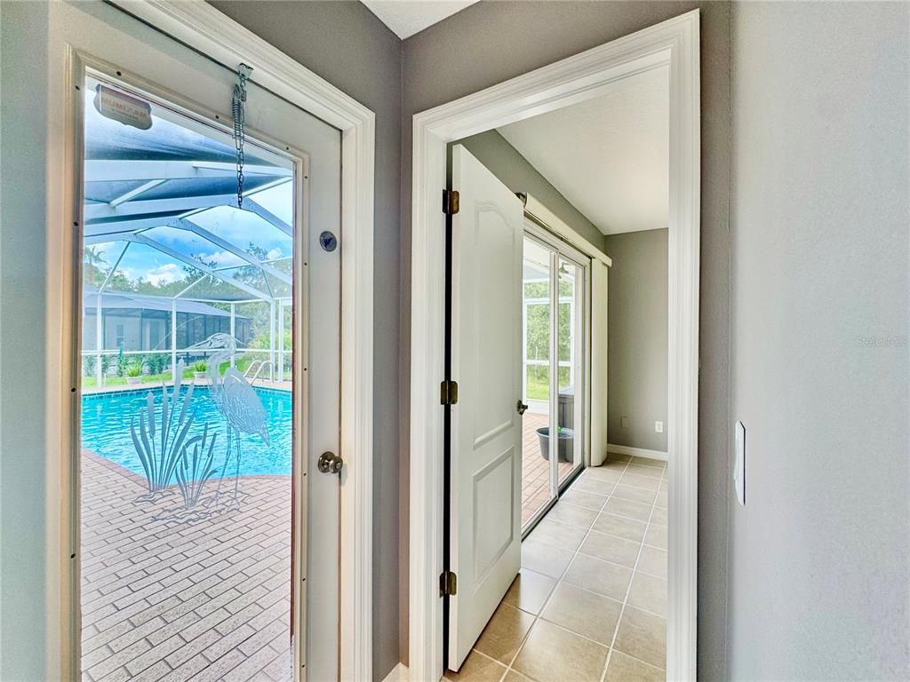Image 40 of property listing at 10 EUPHORBIA COURT, Homosassa, FL 34446