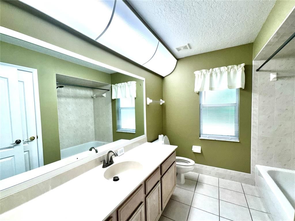 Image 41 of property listing at 10 EUPHORBIA COURT, Homosassa, FL 34446
