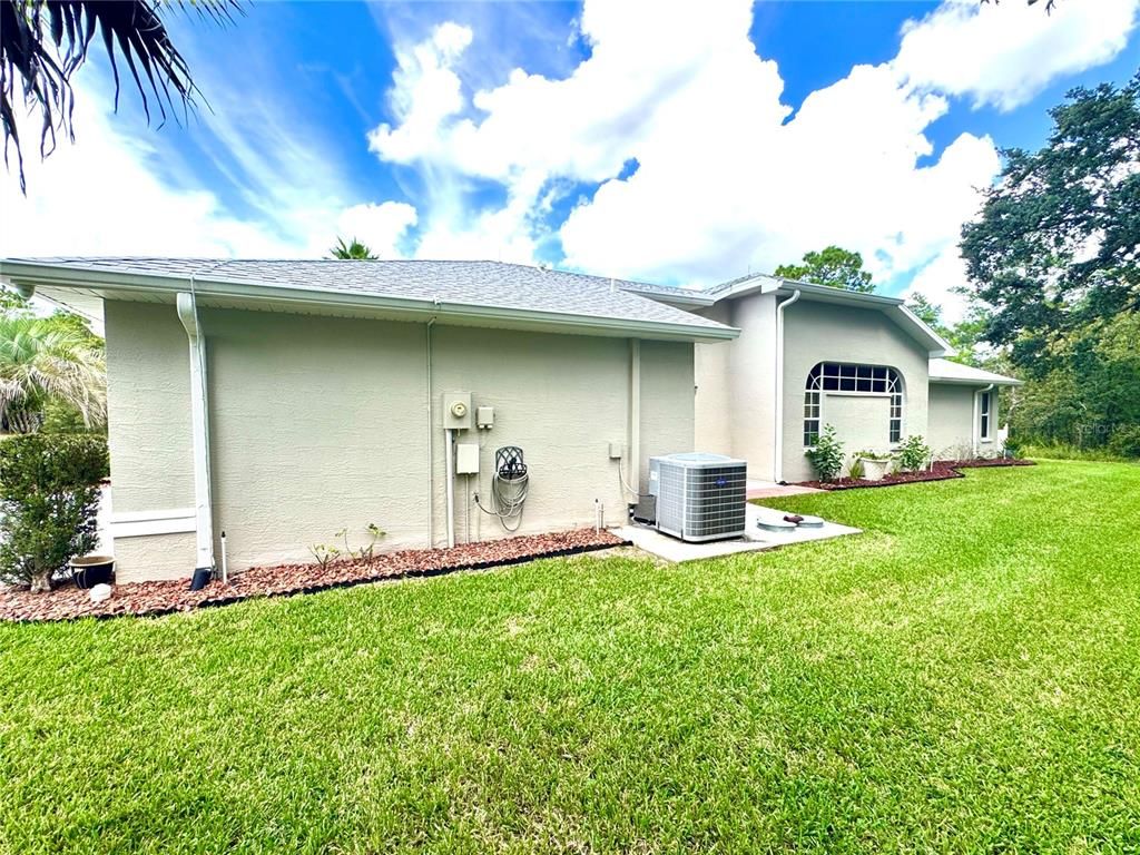 Image 60 of property listing at 10 EUPHORBIA COURT, Homosassa, FL 34446