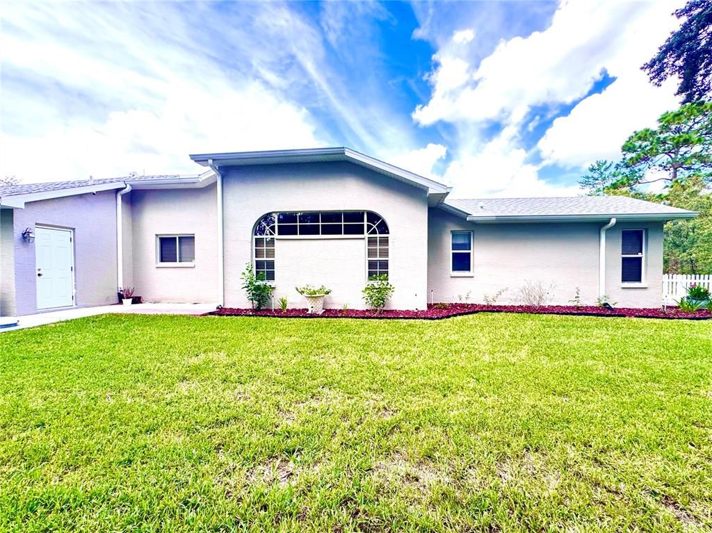 Image 61 of property listing at 10 EUPHORBIA COURT, Homosassa, FL 34446