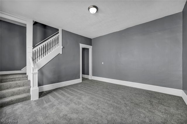 2609 Mapledale Avenue, Cleveland, OH 44109