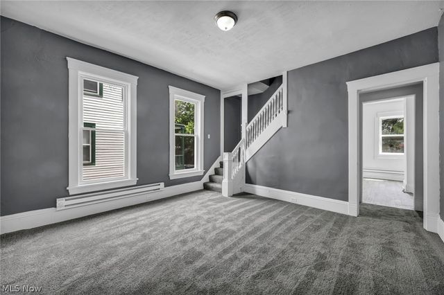 2609 Mapledale Avenue, Cleveland, OH 44109
