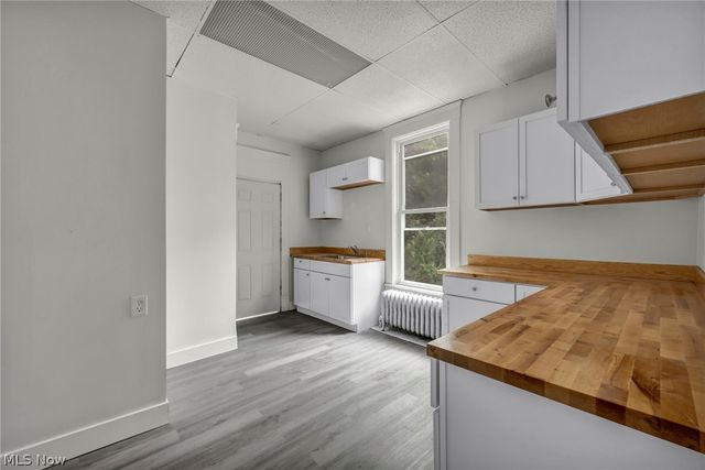 2609 Mapledale Avenue, Cleveland, OH 44109