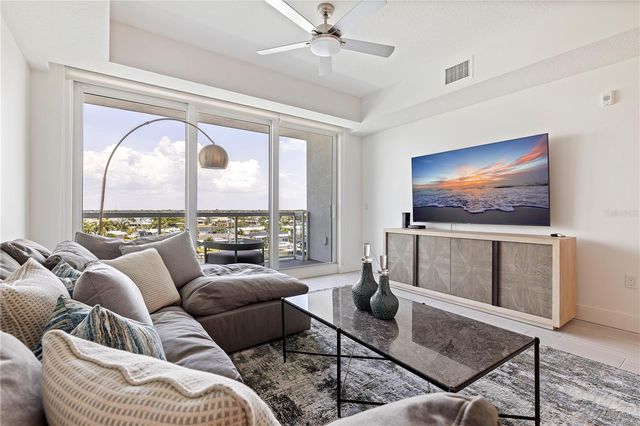 415 ISLAND WAY 502, Clearwater Beach, FL 33767