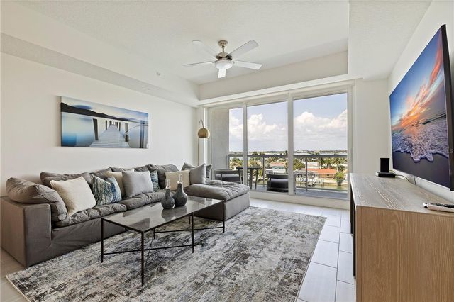 415 ISLAND WAY 502, Clearwater Beach, FL 33767