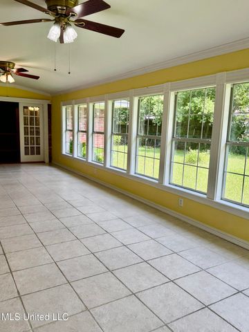 202 Jefferson Davis Boulevard, Natchez, MS 39120