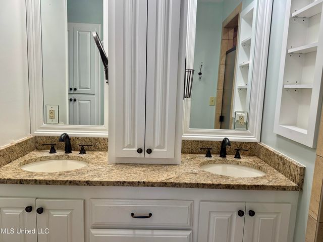 202 Jefferson Davis Boulevard, Natchez, MS 39120