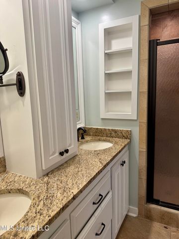 202 Jefferson Davis Boulevard, Natchez, MS 39120