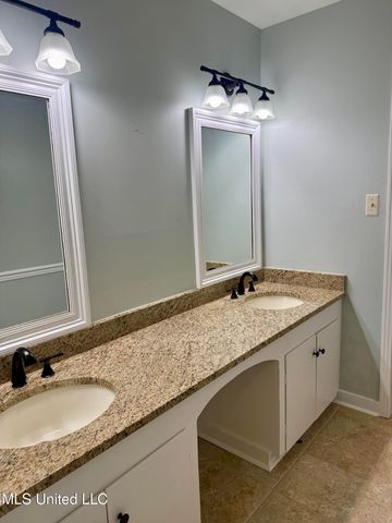 202 Jefferson Davis Boulevard, Natchez, MS 39120