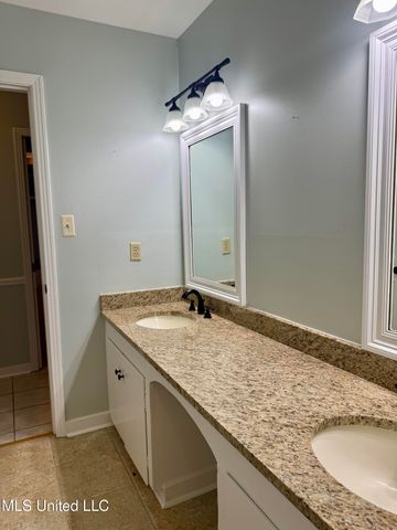 202 Jefferson Davis Boulevard, Natchez, MS 39120