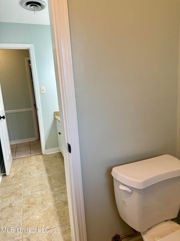 202 Jefferson Davis Boulevard, Natchez, MS 39120