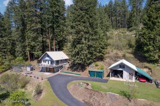 120 Alpine Ln, Hope, ID 83836