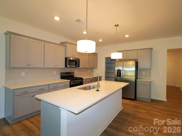 1727 Boulder Ridge Drive, Gastonia, NC 28052