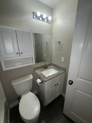 136 N 88th Street, Mesa, AZ 85207