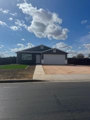 136 N 88th Street, Mesa, AZ 85207