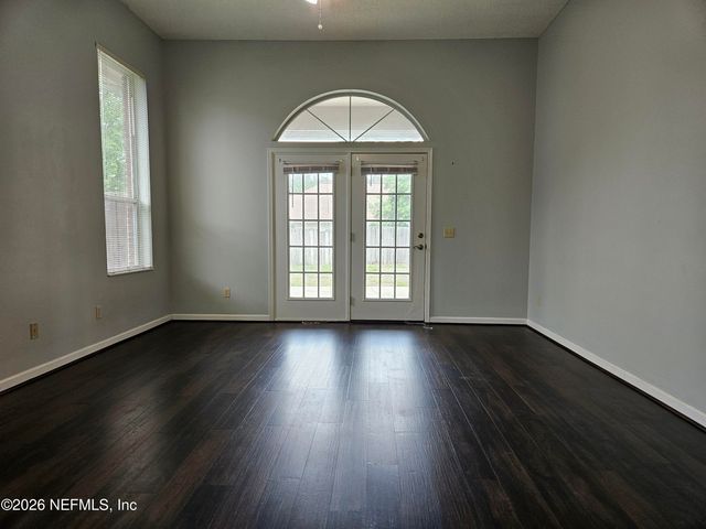 8934 ELIZABETH FALLS Drive, Jacksonville, FL 32257