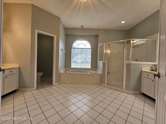 8934 ELIZABETH FALLS Drive, Jacksonville, FL 32257