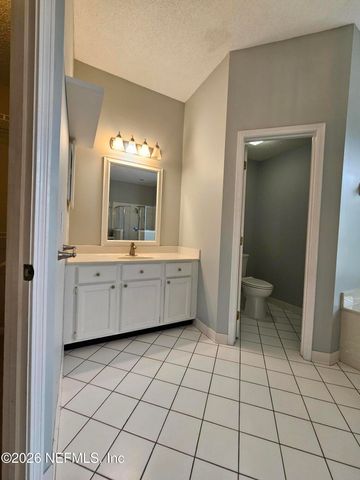 8934 ELIZABETH FALLS Drive, Jacksonville, FL 32257