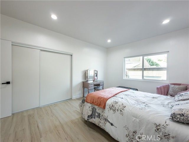 1944 Glendon 209, Los Angeles, CA 90025