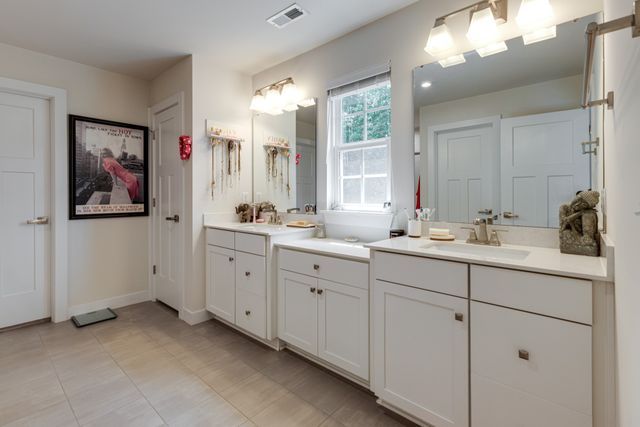 467 Chinook Dr, Antioch, TN 37013