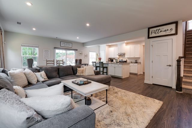 467 Chinook Dr, Antioch, TN 37013