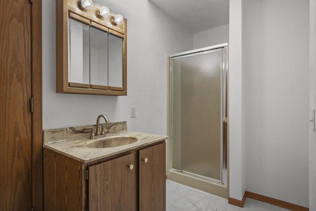 207 S Rutland Avenue, Brooklyn, WI 53521