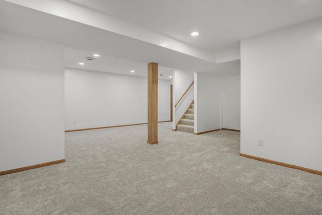 207 S Rutland Avenue, Brooklyn, WI 53521