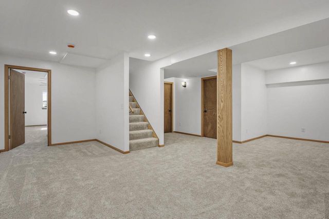 207 S Rutland Avenue, Brooklyn, WI 53521