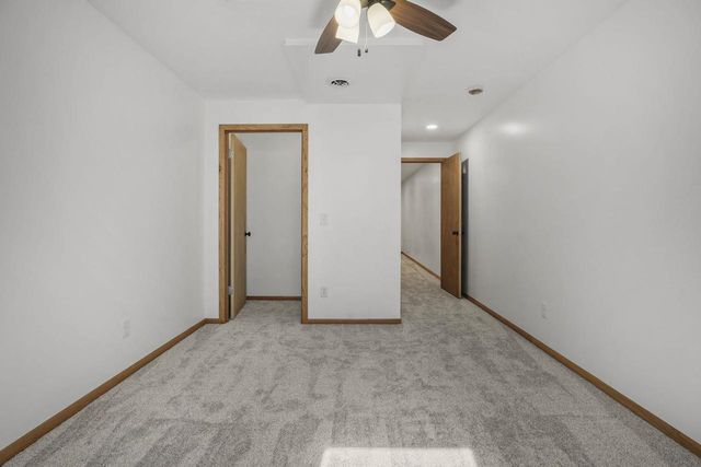 207 S Rutland Avenue, Brooklyn, WI 53521