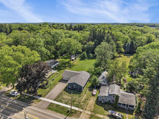 207 S Rutland Avenue, Brooklyn, WI 53521