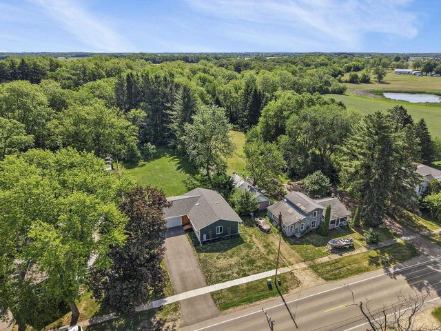 207 S Rutland Avenue, Brooklyn, WI 53521
