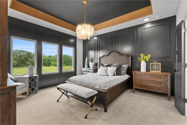 2825 SW Heartland Road, Lee's Summit, MO 64082