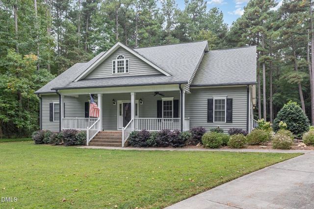 6049 Mulberry Lane, Oxford, NC 27565