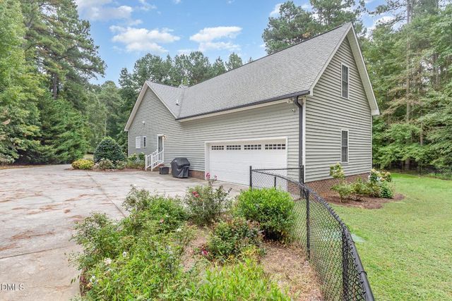6049 Mulberry Lane, Oxford, NC 27565