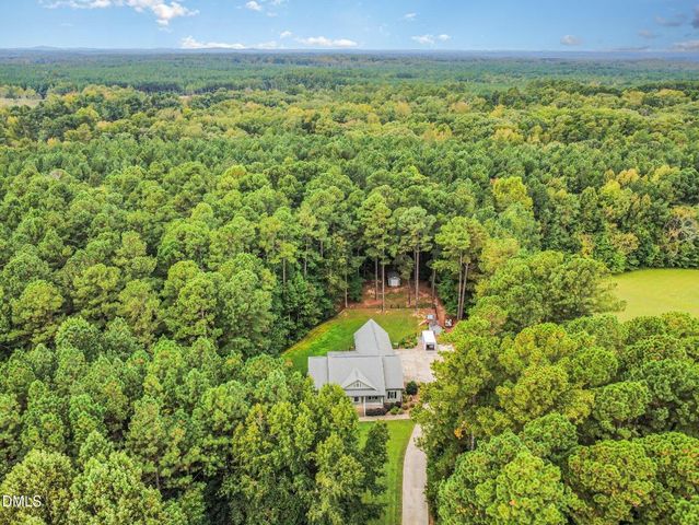 6049 Mulberry Lane, Oxford, NC 27565