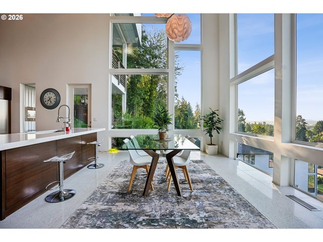 3816 EDGEWOOD Dr, Vancouver, WA 98661