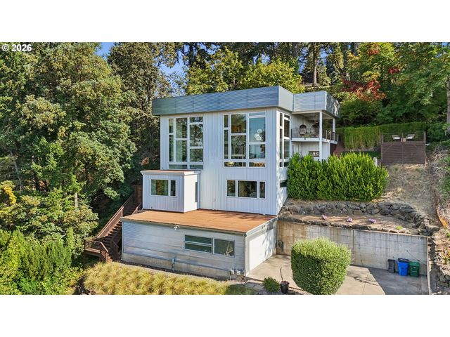 3816 EDGEWOOD Dr, Vancouver, WA 98661