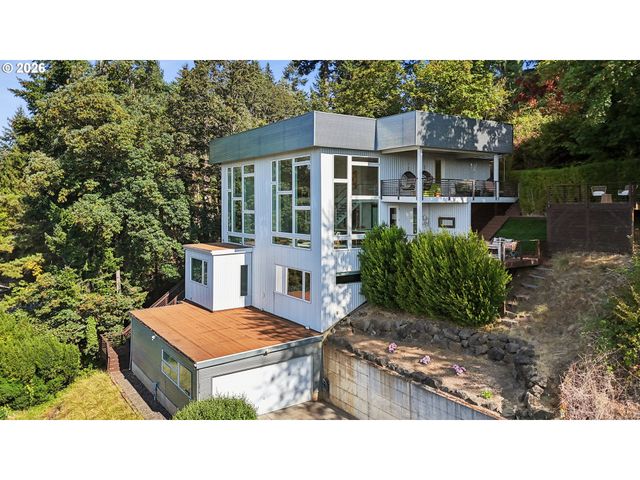 3816 EDGEWOOD Dr, Vancouver, WA 98661