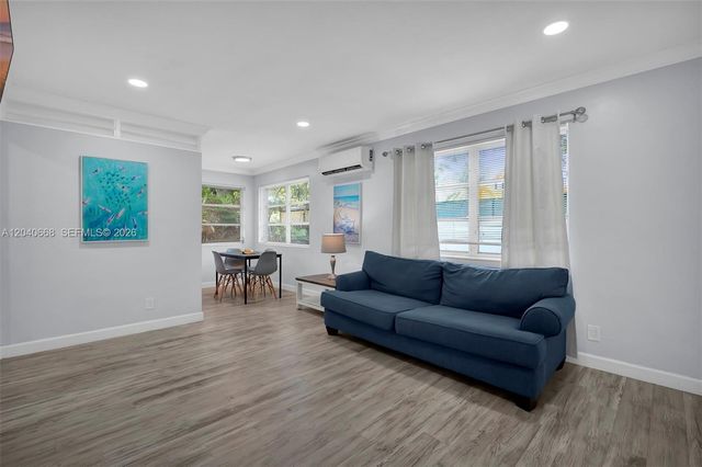 1716 SW 11th Court 3, Fort Lauderdale, FL 33312