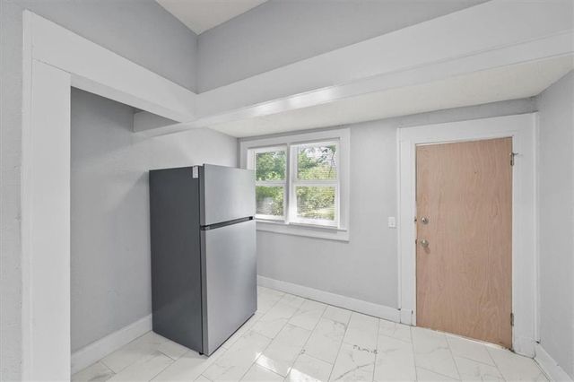 2445 Wabash Avenue, Kansas City, MO 64127