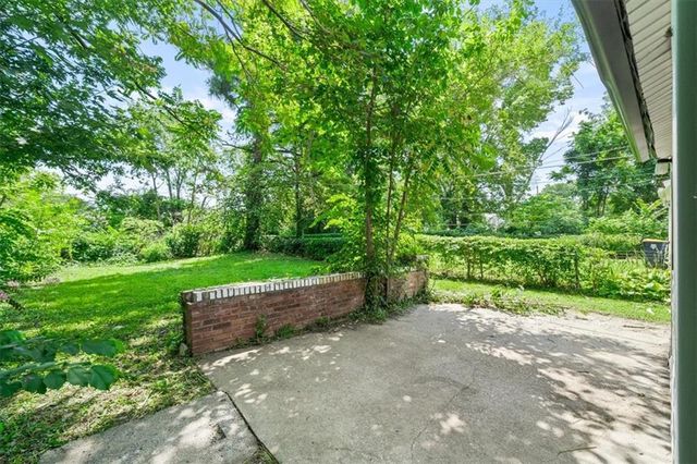 2445 Wabash Avenue, Kansas City, MO 64127